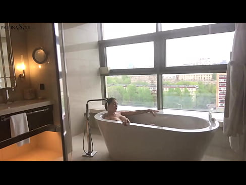 ❤️ Tremenda nena masturbando apasionadamente su coño en el baño ☑ Follar en es.pornoboden.ru ❌️